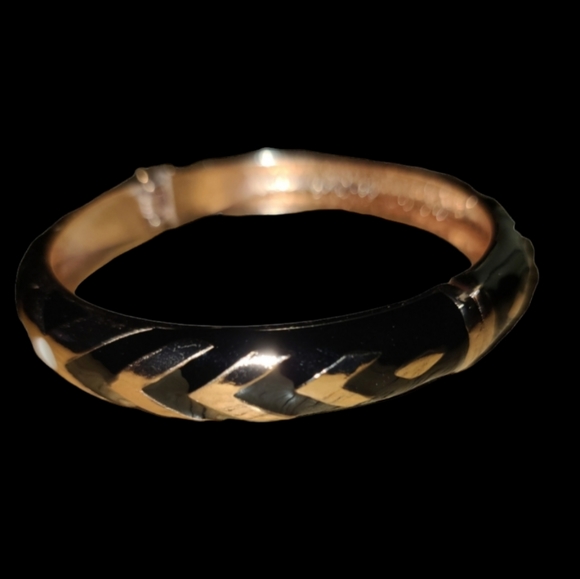 6" Black Enamel Bangle L8 - Picture 4 of 6